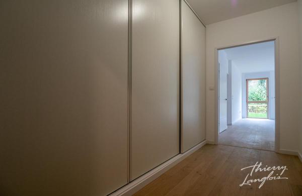 APPARTEMENT LUMINEUX ASCQ-BRIGODE