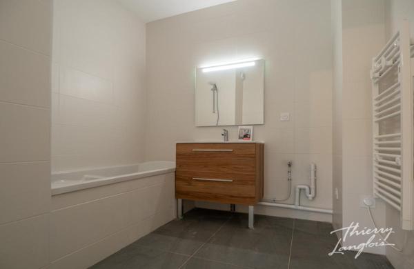 APPARTEMENT LUMINEUX ASCQ-BRIGODE