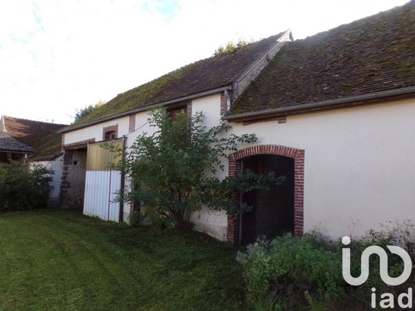 Ferme 3 pièces de 93 m² à Véron (89510)