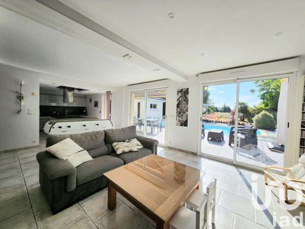 Maison à vendre 5 pièces 152 m² Saint-Martin-la-Pallu