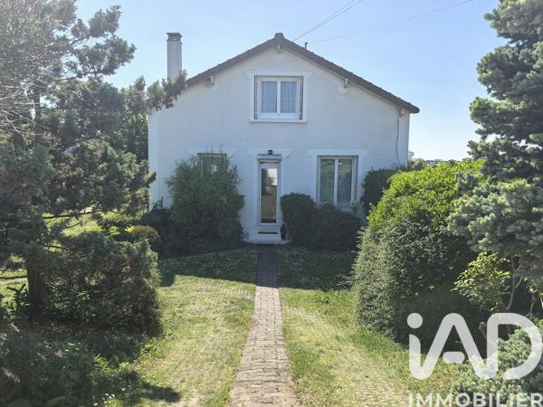 Location maison 6 pièces 82 m² Carrières-sur-Seine