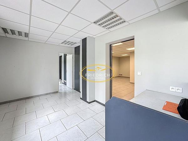 LOCAL COMMERCIAL ou PROFESSIONNEL Bar-le-duc LOCAL COMMERCIAL ou PROFESSIONNEL Bar-le-duc