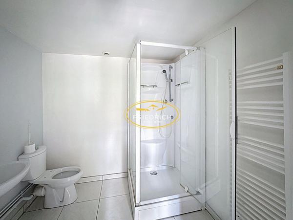 LOCAL COMMERCIAL ou PROFESSIONNEL Bar-le-duc LOCAL COMMERCIAL ou PROFESSIONNEL Bar-le-duc