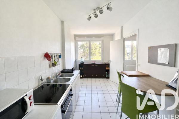 Appartement à vendre 3 pièces 73 m² Caluire-et-Cuire