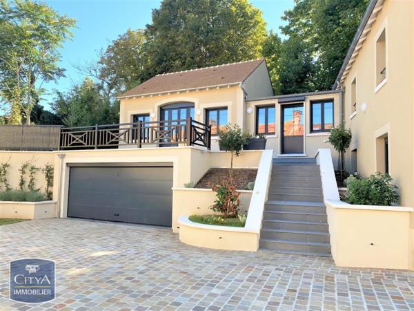 Maison à louer 4 pièces 111m² Jouars-Pontchartrain (78760)