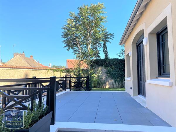 Maison à louer 4 pièces 111m² Jouars-Pontchartrain (78760)