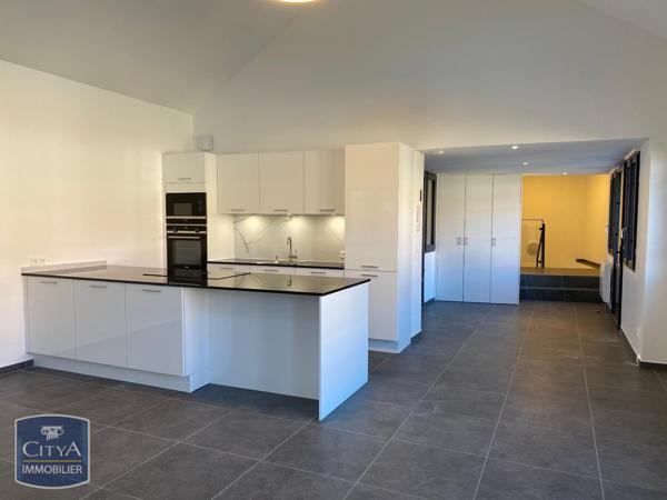 Maison à louer 4 pièces 111m² Jouars-Pontchartrain (78760)