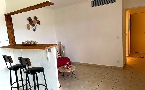 Appartement à vendre    1 pièce • 29,33 m2 Mandelieu-la-Napoule
