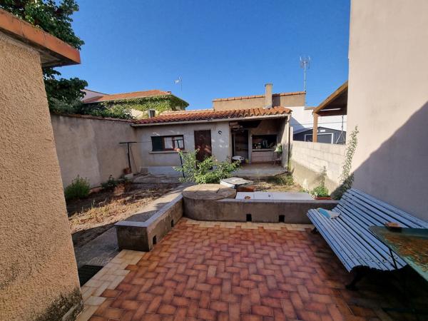 Narbonne secteur, Lakanal -Maison 3 pièces avec jardin et dépendance