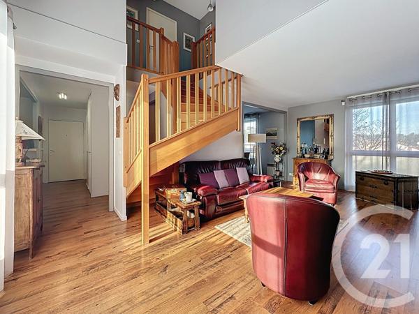 Appartement F5 à vendre  5 pièces - 98,40 m2 CHOISY LE ROI - 94