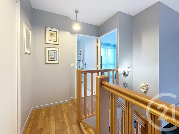 Appartement F5 à vendre  5 pièces - 98,40 m2 CHOISY LE ROI - 94