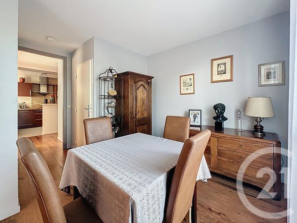 Appartement F5 à vendre  5 pièces - 98,40 m2 CHOISY LE ROI - 94