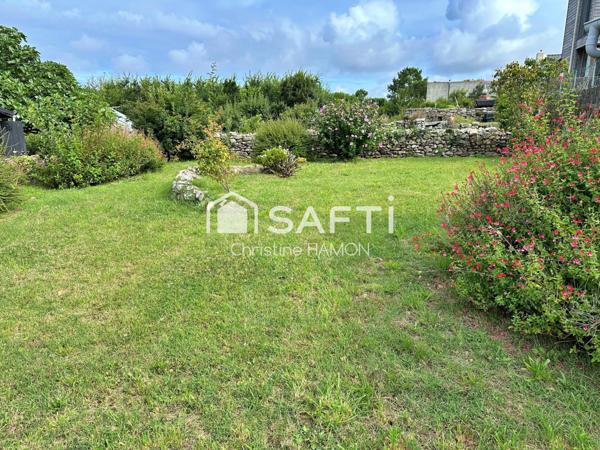 Maison avec combles aménageables, garage, jardin