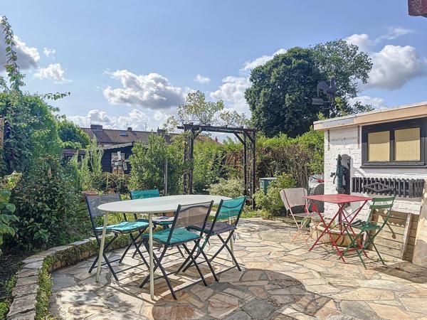 Maison 4 pièces au mont d'Halluin, garage, jardin