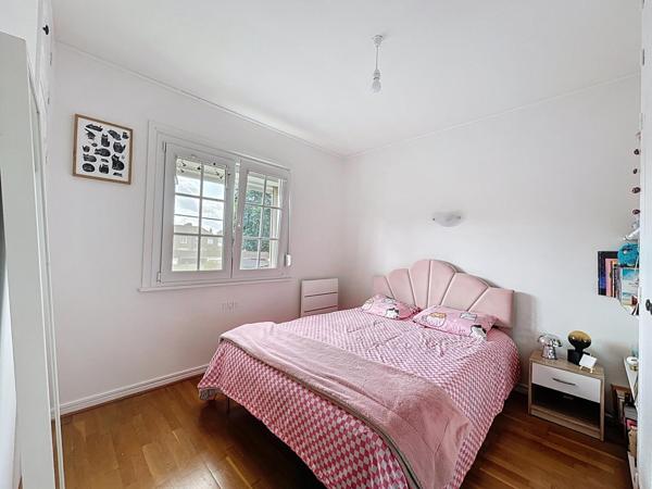 Maison 4 pièces au mont d'Halluin, garage, jardin