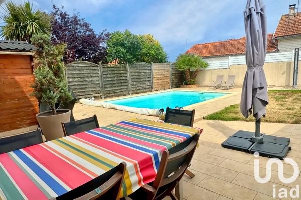 House for sale 8 rooms 225 m² Saintes
