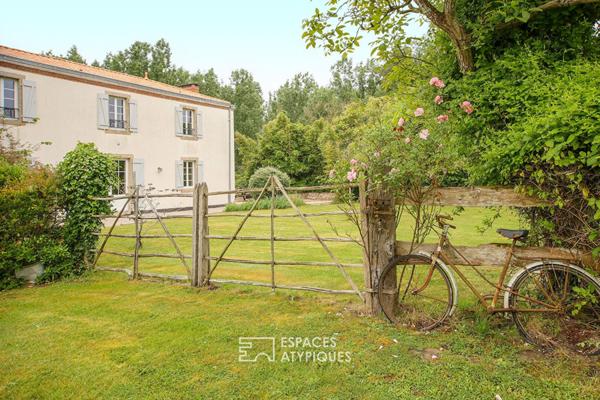 Longère avec gîte et piscine : l’élégance au coeur d’une peupleraie
