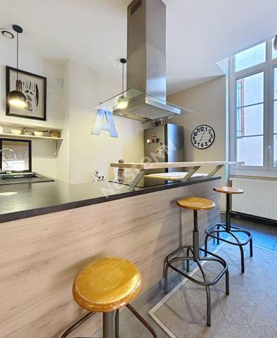 Appartement de caractère 180 m² , au calme, Centre historique de Montauban