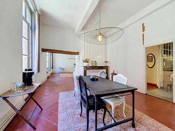 Appartement de caractère 180 m² , au calme, Centre historique de Montauban