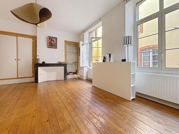 Appartement de caractère 180 m² , au calme, Centre historique de Montauban