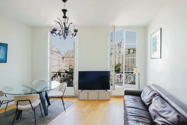 Appartement Paris 4e - SAINT-ANTOINE / PLACE DES VOSGES