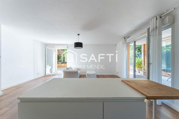Appartement T4 88m² + Terrasse 80m² + Parking 13011