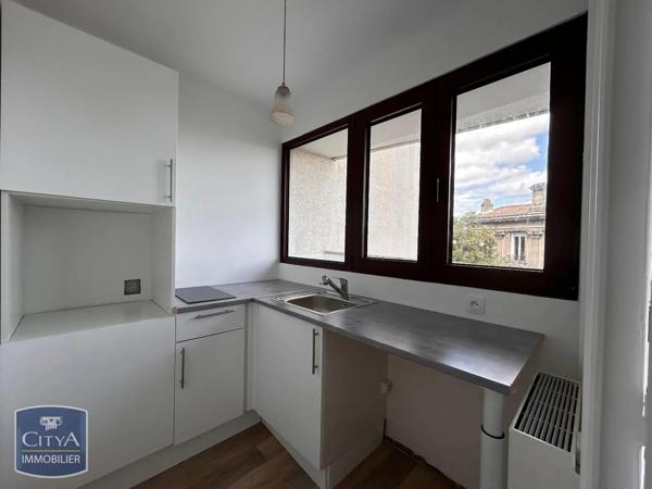 Appartement à louer 1 pièce 28.59m² Bordeaux (33800)