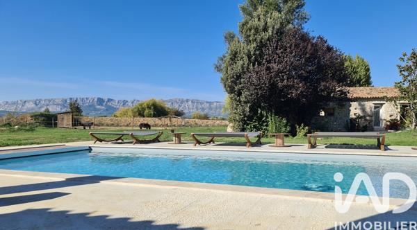 Maison à vendre 6 pièces 288 m² Trets