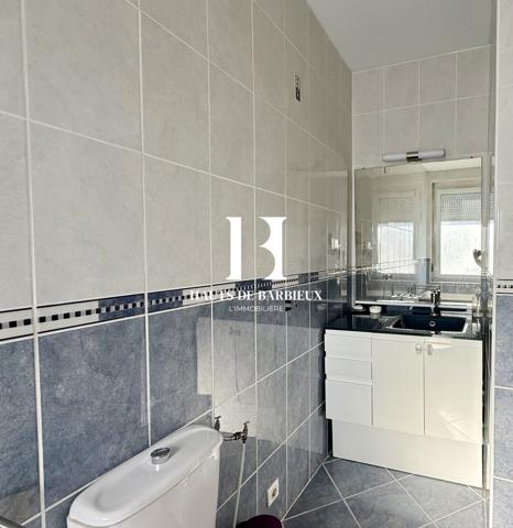 Maison mitoyenne 2 côtés à louer, 5 pièces - Croix 59170