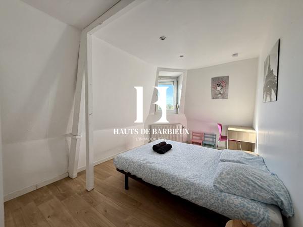 Maison mitoyenne 2 côtés à louer, 5 pièces - Croix 59170