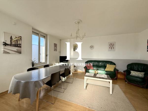 Maison mitoyenne 2 côtés à louer, 5 pièces - Croix 59170
