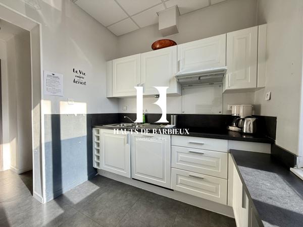 Maison mitoyenne 2 côtés à louer, 5 pièces - Croix 59170