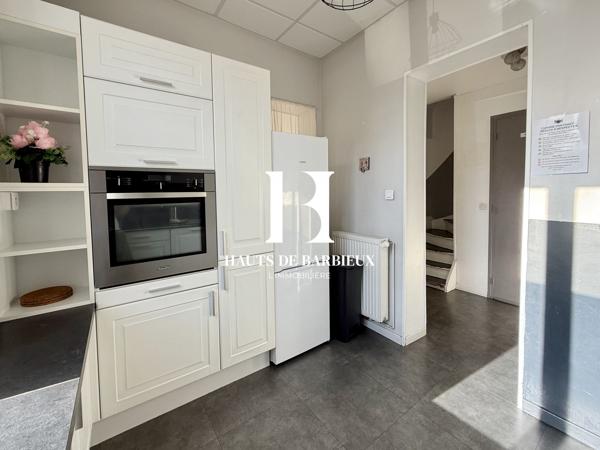 Maison mitoyenne 2 côtés à louer, 5 pièces - Croix 59170