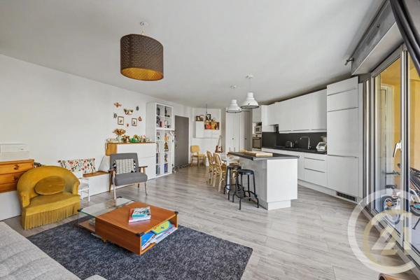 Appartement F3 à vendre  3 pièces - 75 m 2   VANVES  - 92