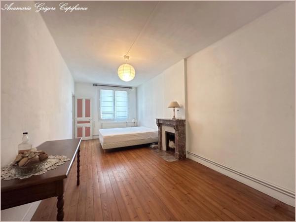 Maison de village, au centre de COURVILLE SUR EURE - 4 chambres, 162 m²