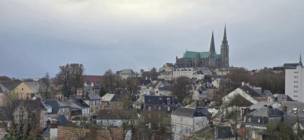 Superbe Vue Cathedrale - Beau T2 avec grand balcon + cave