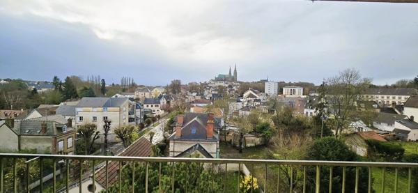 Superbe Vue Cathedrale - Beau T2 avec grand balcon + cave