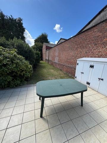 A LOUER MAISON ROSENDAEL 3 CHAMBRES 1 BUREAU JARDIN
