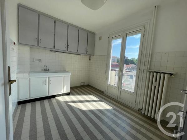 Appartement T5 à vendre  5 pièces - 87,36 m 2   ST ETIENNE  - 42