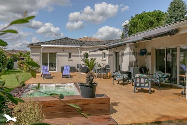 Maison à vendre |  Saint-Jean-d'Illac |  5 pièces | 155 m²