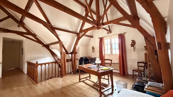 Jolie pavillon UNIQUE dans le quartier