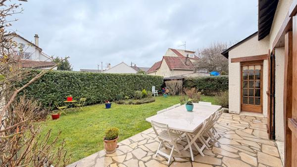 Jolie pavillon UNIQUE dans le quartier