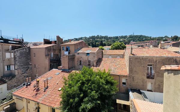 Appartement à vendre    3 pièces • 45 m2 Sète