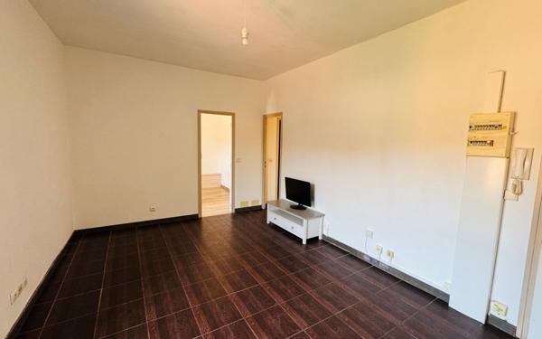 Appartement à vendre    3 pièces • 45 m2 Sète