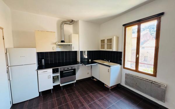 Appartement à vendre    3 pièces • 45 m2 Sète
