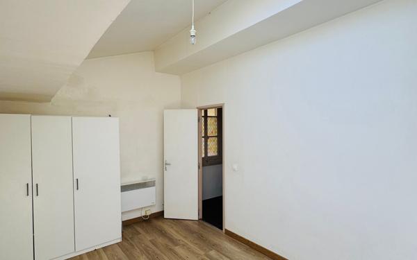 Appartement à vendre    3 pièces • 45 m2 Sète