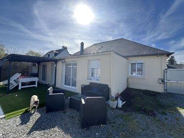 Immeuble à vendre à Caulnes dans les Côtes-d'Armor (22350), ref : 22044-3851