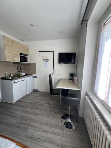 Immeuble à vendre à Caulnes dans les Côtes-d'Armor (22350), ref : 22044-3851