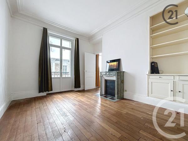 Appartement F3 à vendre  3 pièces - 74 m2 MONTEREAU FAULT YONNE - 77