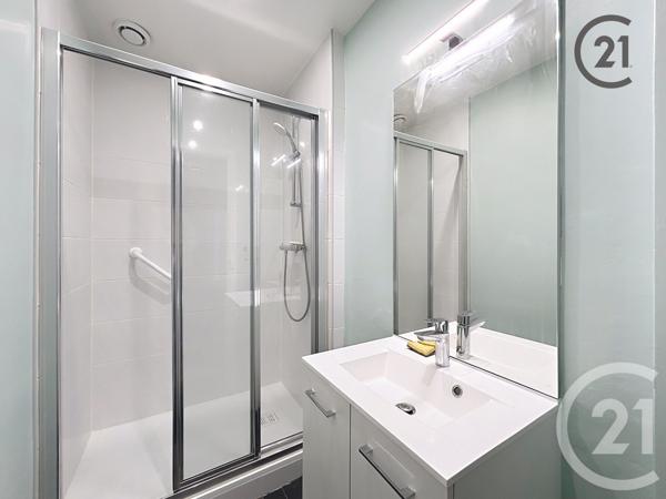 Appartement F3 à vendre  3 pièces - 74 m2 MONTEREAU FAULT YONNE - 77